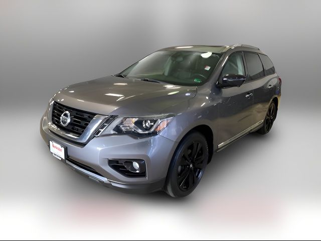 2017 Nissan Pathfinder Platinum