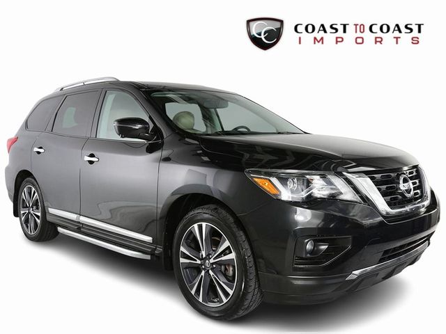 2017 Nissan Pathfinder Platinum