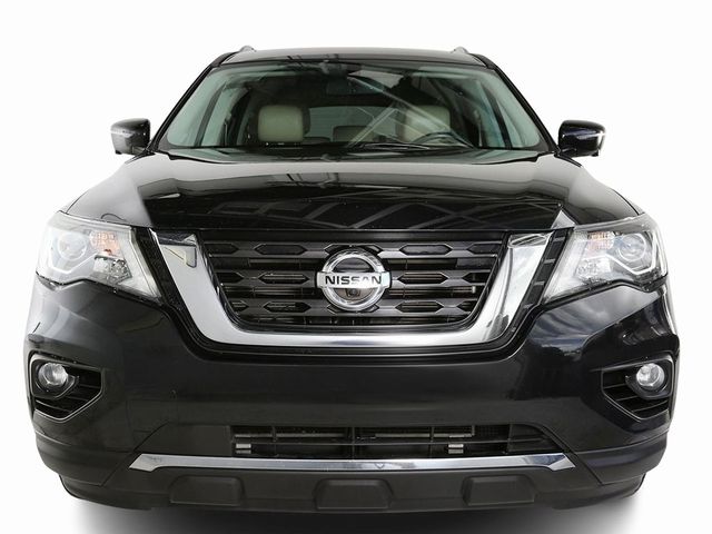 2017 Nissan Pathfinder Platinum