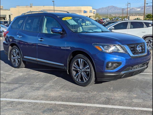 2017 Nissan Pathfinder Platinum