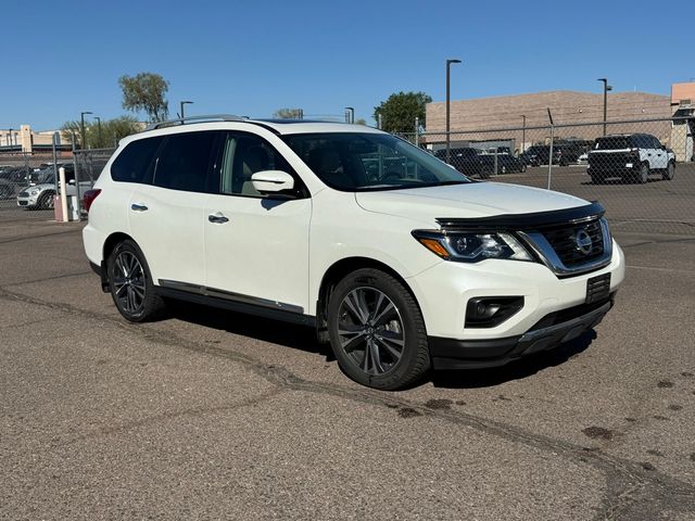 2017 Nissan Pathfinder Platinum