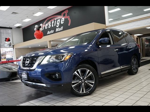 2017 Nissan Pathfinder Platinum