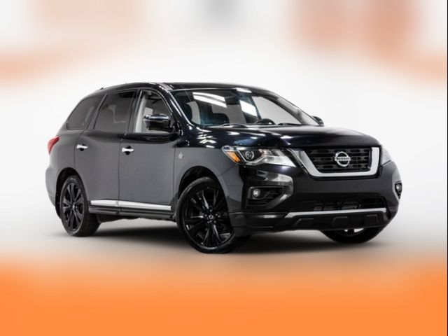 2017 Nissan Pathfinder Platinum