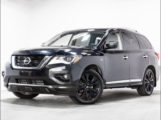 2017 Nissan Pathfinder Platinum