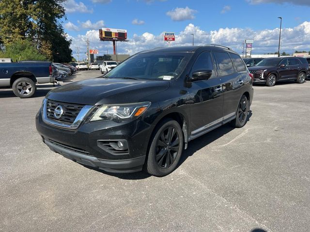 2017 Nissan Pathfinder Platinum