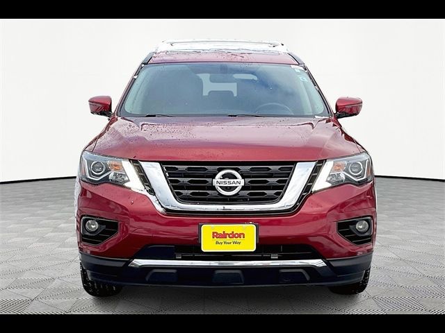 2017 Nissan Pathfinder Platinum