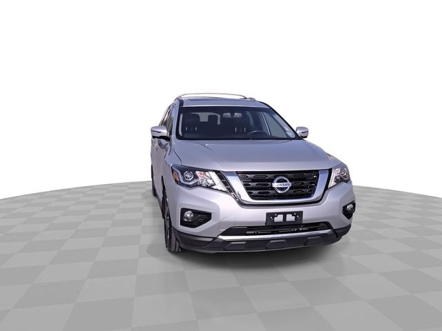 2017 Nissan Pathfinder Platinum