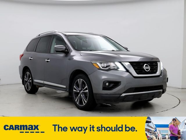 2017 Nissan Pathfinder Platinum