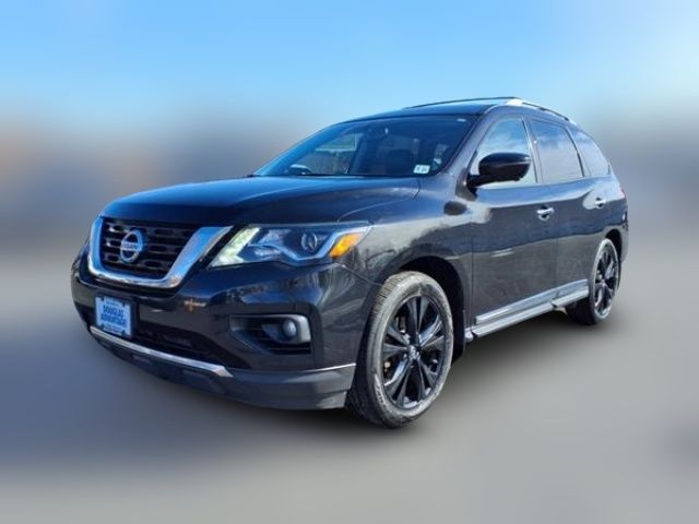 2017 Nissan Pathfinder Platinum