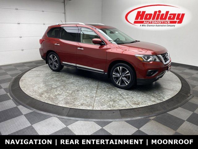 2017 Nissan Pathfinder Platinum