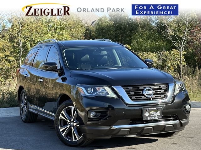 2017 Nissan Pathfinder Platinum