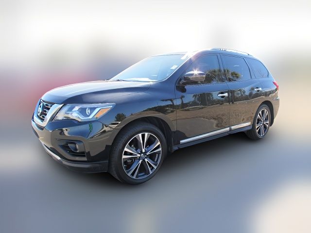 2017 Nissan Pathfinder Platinum