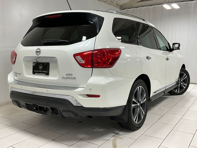 2017 Nissan Pathfinder Platinum