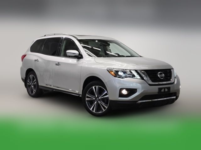 2017 Nissan Pathfinder Platinum