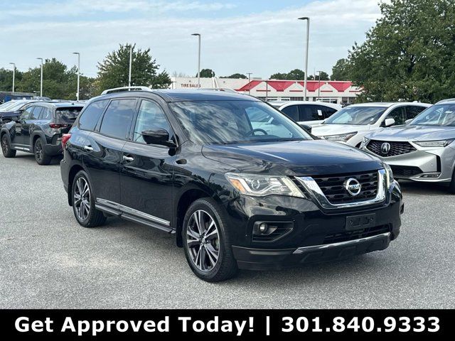 2017 Nissan Pathfinder Platinum