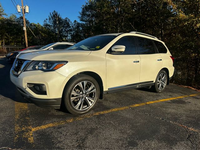 2017 Nissan Pathfinder Platinum