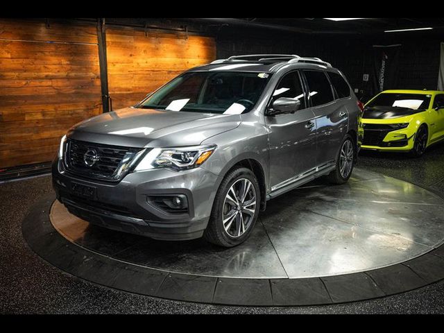 2017 Nissan Pathfinder Platinum