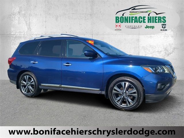 2017 Nissan Pathfinder Platinum