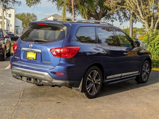 2017 Nissan Pathfinder Platinum