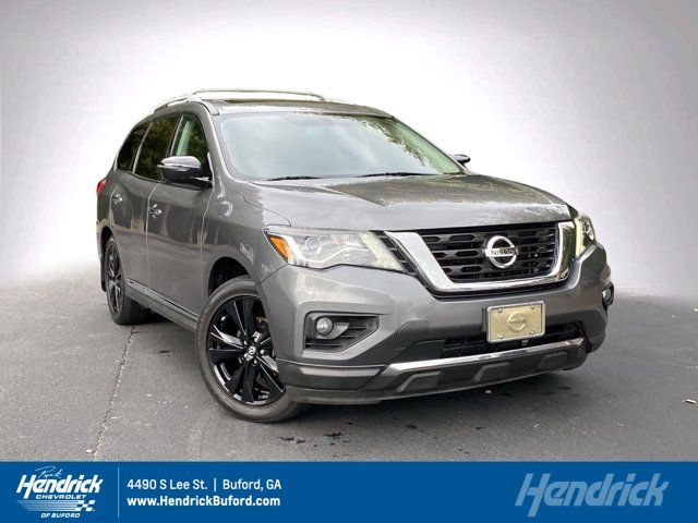 2017 Nissan Pathfinder Platinum