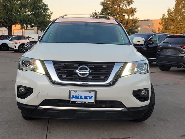 2017 Nissan Pathfinder Platinum