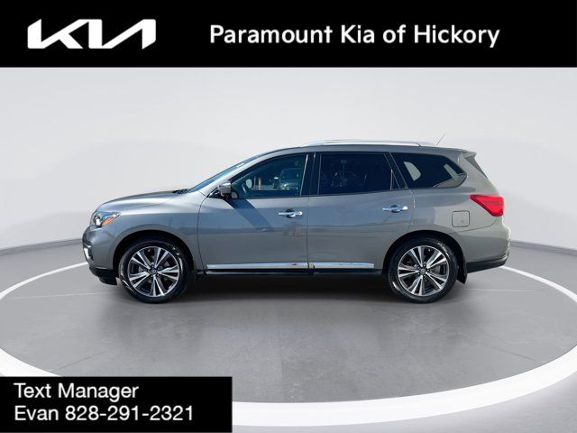 2017 Nissan Pathfinder Platinum