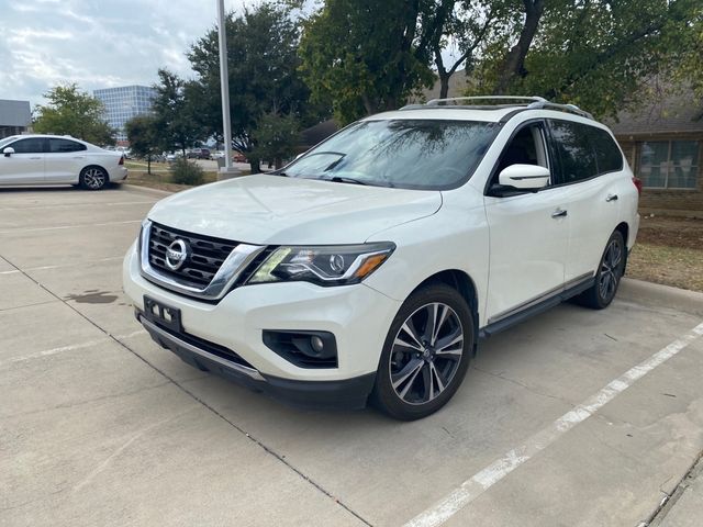 2017 Nissan Pathfinder Platinum