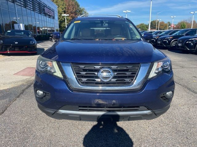 2017 Nissan Pathfinder Platinum