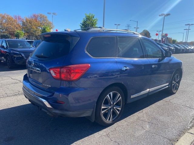 2017 Nissan Pathfinder Platinum