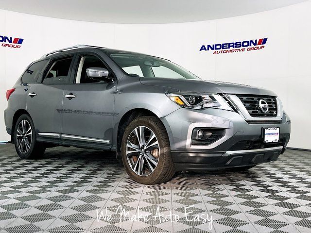 2017 Nissan Pathfinder Platinum