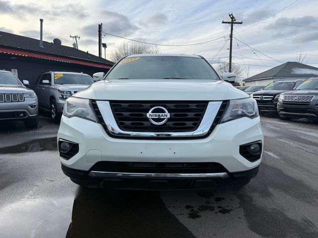 2017 Nissan Pathfinder SL