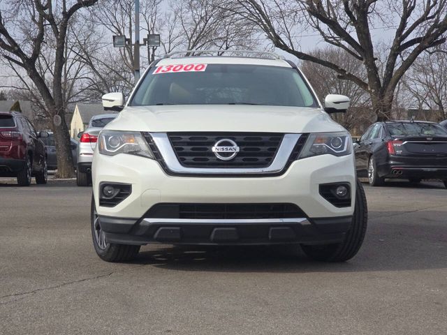 2017 Nissan Pathfinder Platinum