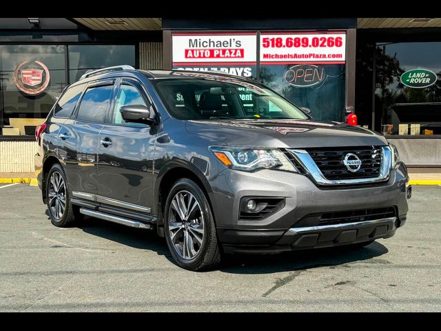 2017 Nissan Pathfinder Platinum