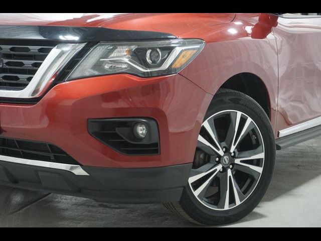 2017 Nissan Pathfinder Platinum