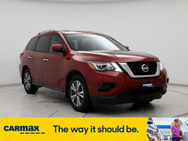 2017 Nissan Pathfinder S