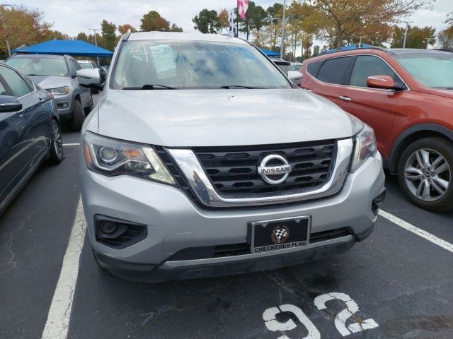 2017 Nissan Pathfinder S