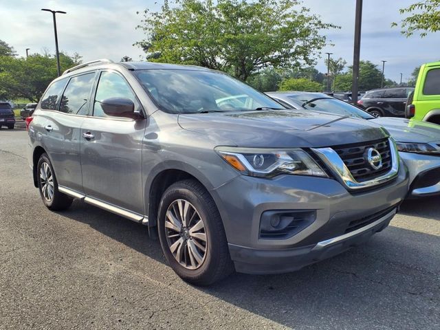 2017 Nissan Pathfinder S