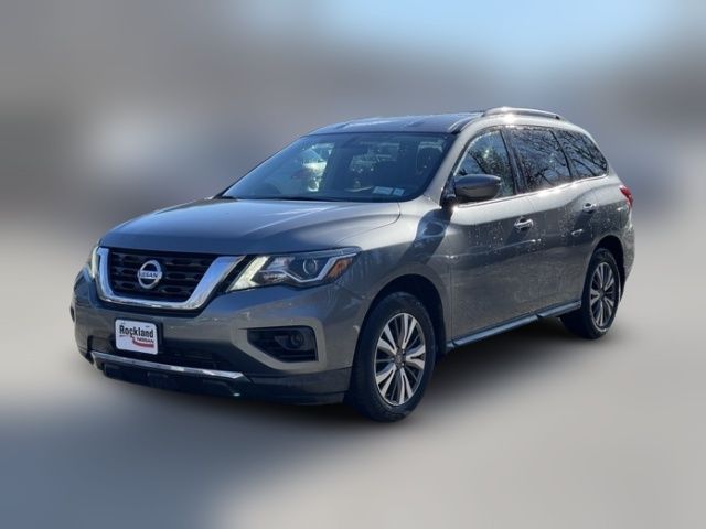 2017 Nissan Pathfinder S