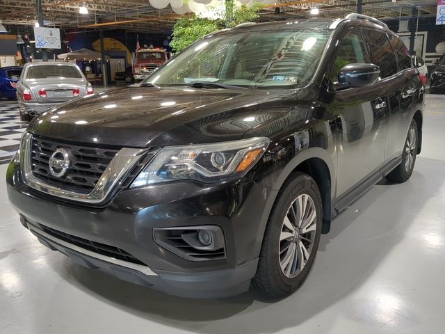 2017 Nissan Pathfinder S