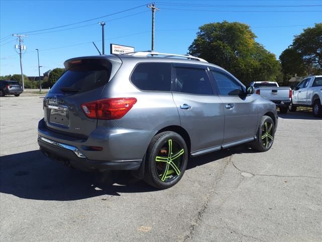 2017 Nissan Pathfinder S