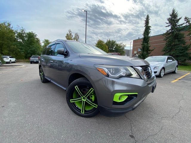 2017 Nissan Pathfinder S