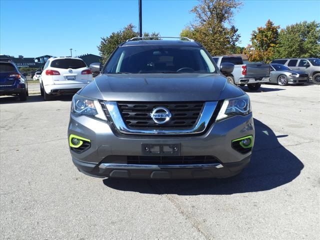 2017 Nissan Pathfinder S