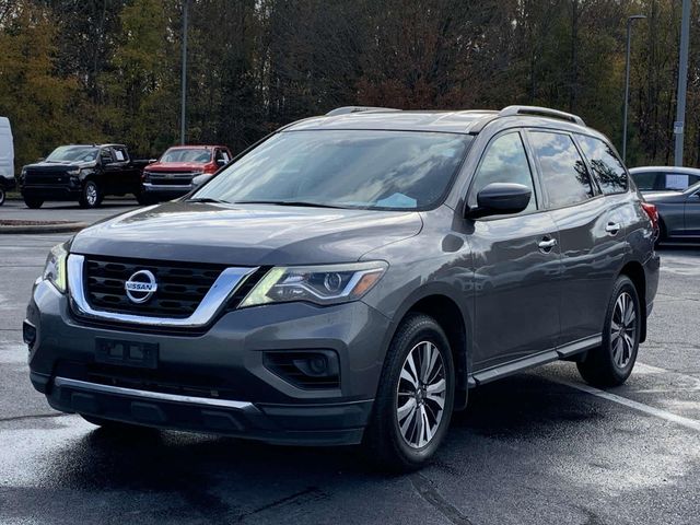 2017 Nissan Pathfinder S