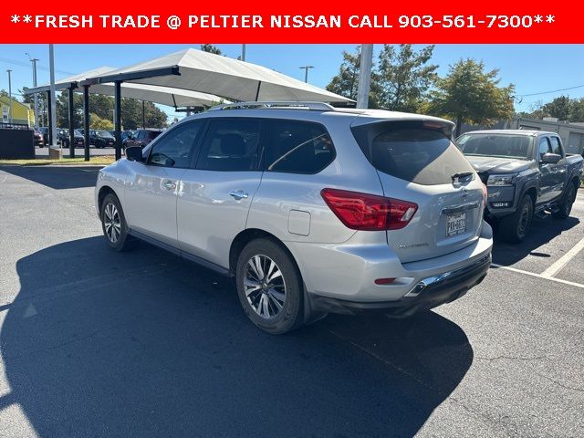 2017 Nissan Pathfinder S