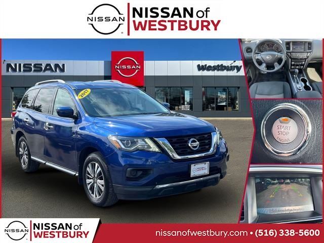 2017 Nissan Pathfinder S