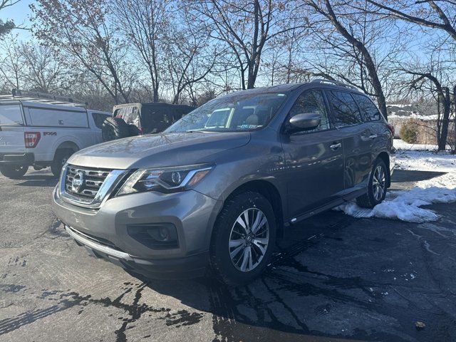 2017 Nissan Pathfinder S