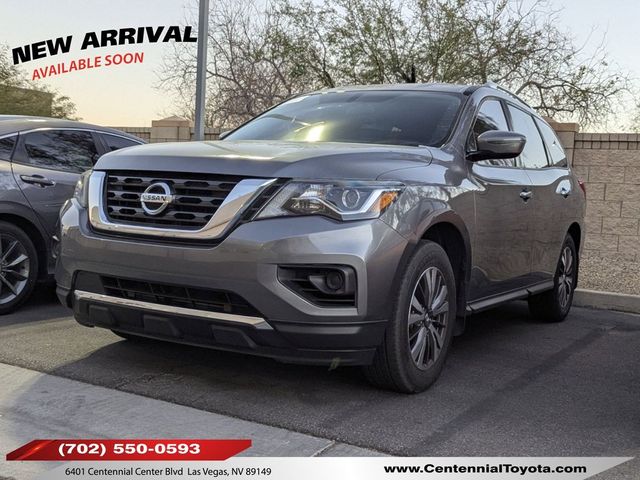 2017 Nissan Pathfinder S