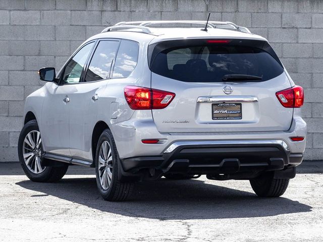 2017 Nissan Pathfinder S