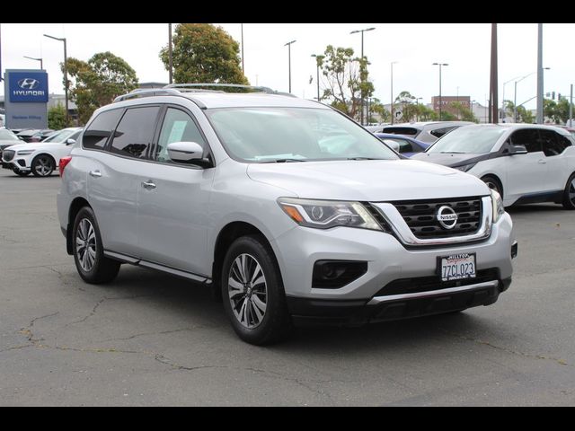 2017 Nissan Pathfinder S