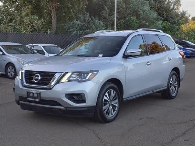 2017 Nissan Pathfinder S